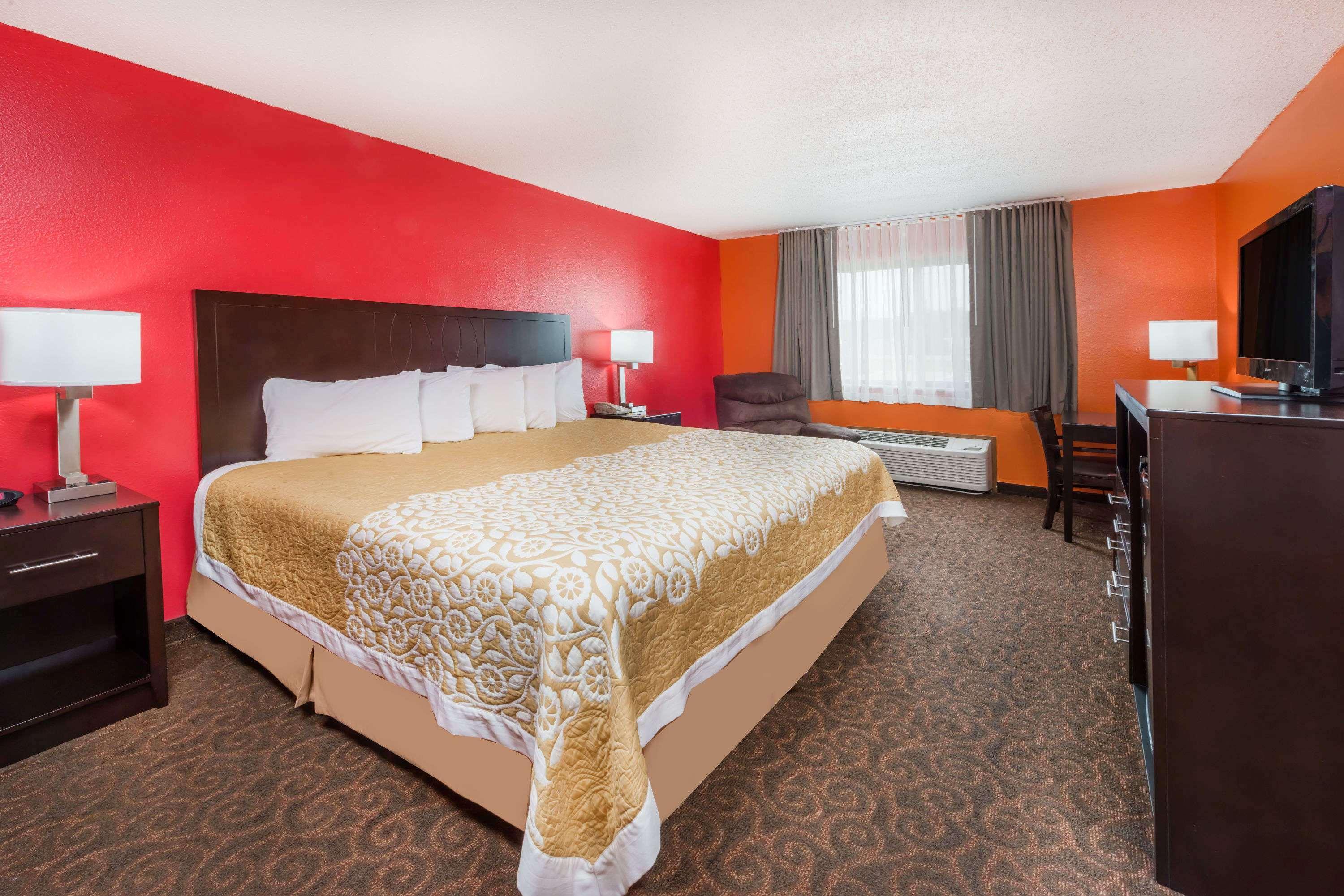 Days Inn By Wyndham Mexico Buitenkant foto